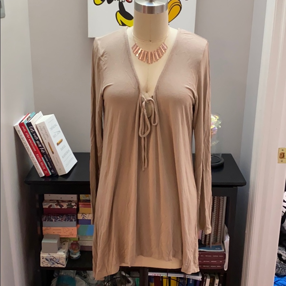 💫 Long Sleeve Tie-front Dress